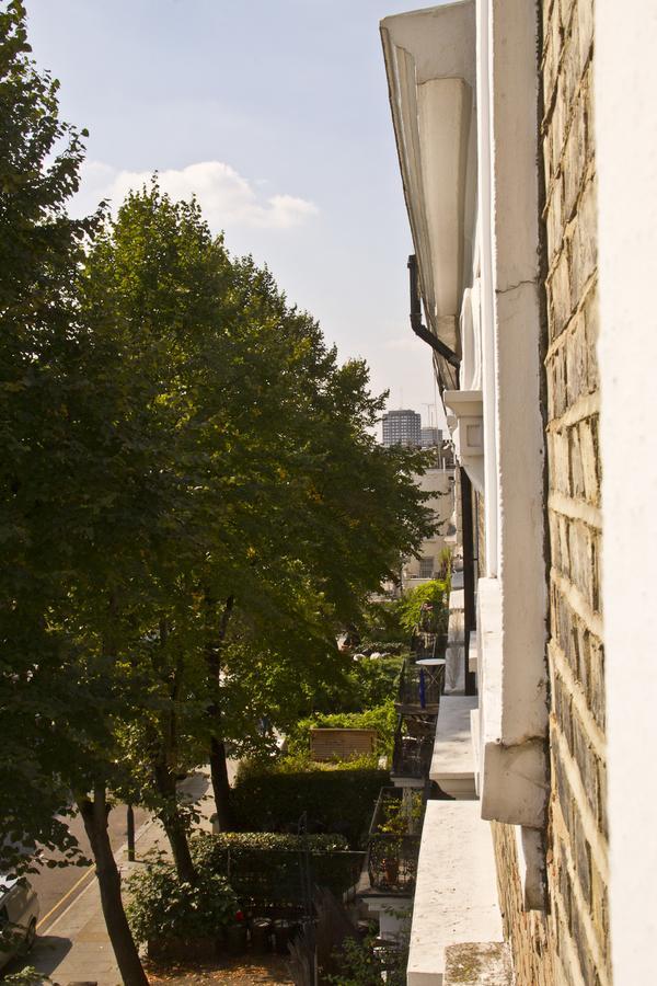 Irwin At Notting Hill *